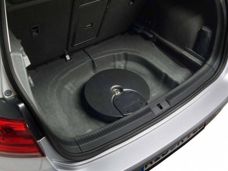Сабвуферная система для VW Golf 7 и Golf 6 - Alpine SPC-600G7