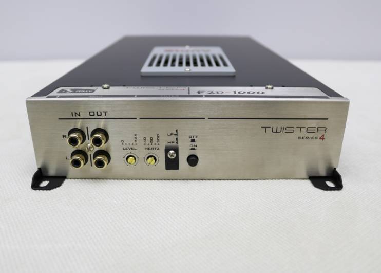AUDIO SYSTEM (Italy) Twister F2D-1000
