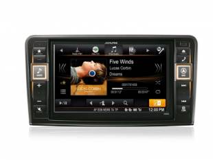 Штатное головное устройство Alpine X800D-ML