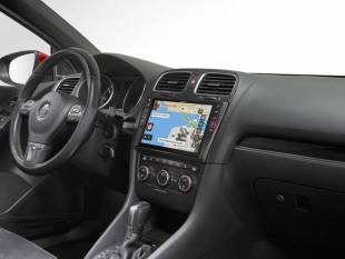 Штатное головное устройство Alpine X901D-G6 для Golf 6