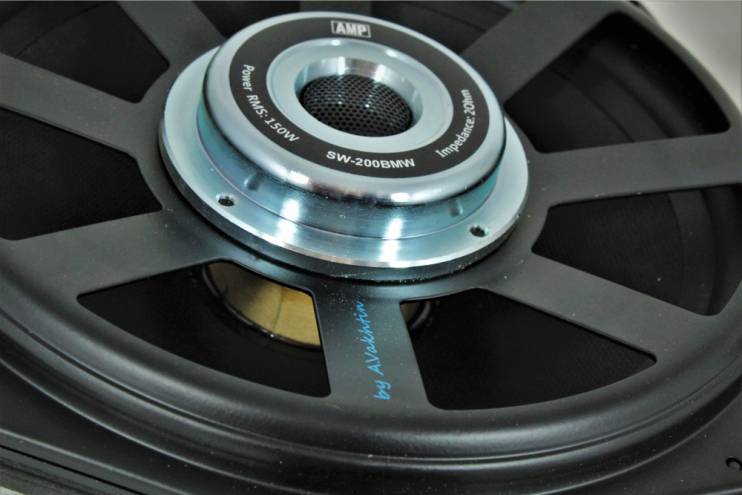 AMP SW-200BMW