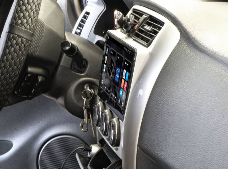 Incar RSZ-FC640